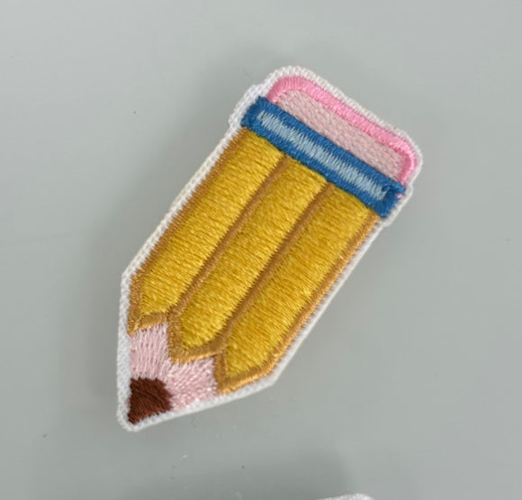 PARCHOS BORDADOS PEQUEÑOS