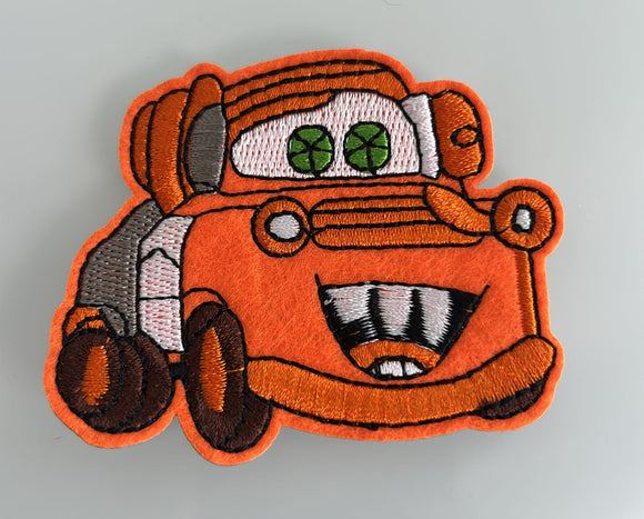 PARCHOS BORDADOS PEQUEÑOS