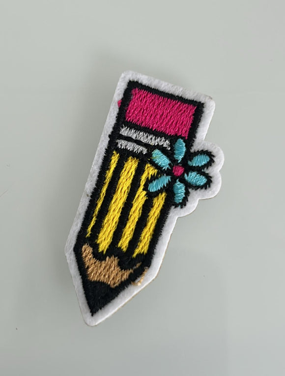 PARCHOS BORDADOS PEQUEÑOS